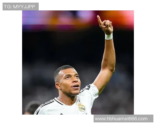 姆巴佩闪耀绿茵场再创佳绩球迷热议他的未来发展与潜力